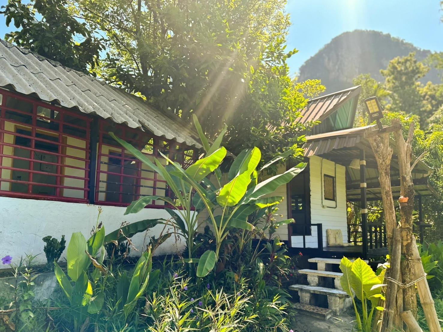 Baan Suanthip Homestay - Aoluek Natural Retreat Ao Luk Экстерьер фото